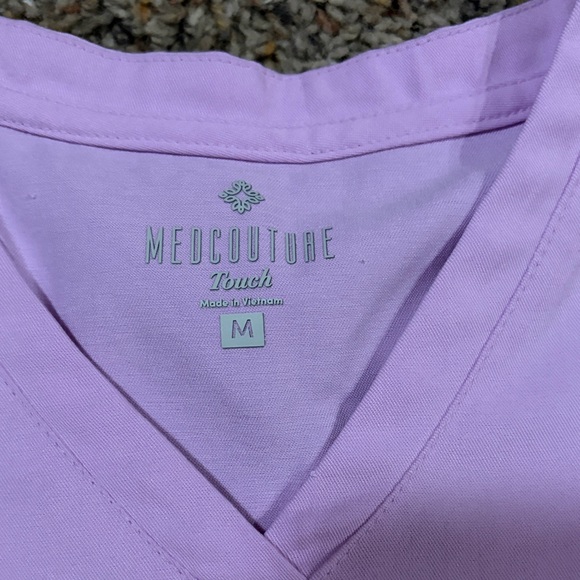 Med Couture Lavender Pink V-Neck Scrub Top & Jogger Pants - Picture 3 of 5